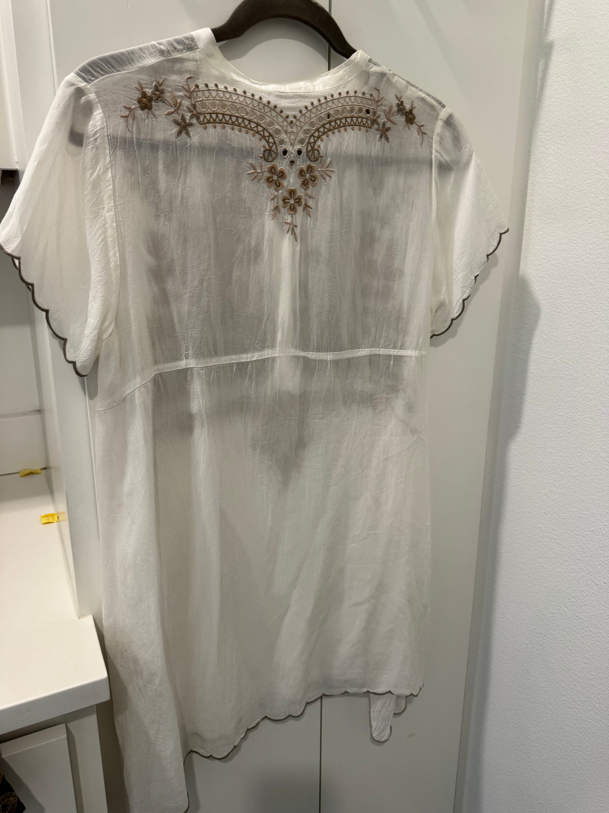 Johnny Was Embroidered White Tunic Blouse